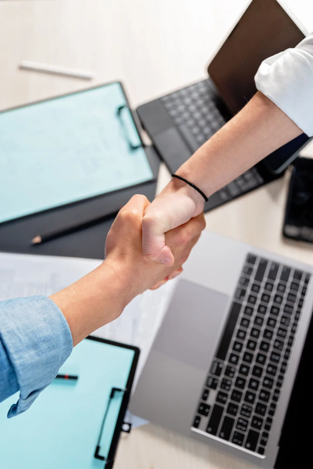 Why choose IntelligenceX